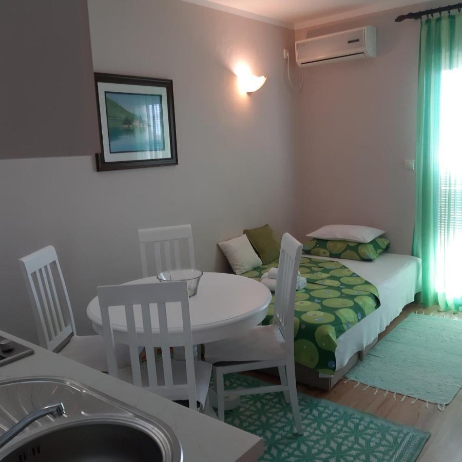 Apartmani Beljkas Tivat Exterior foto