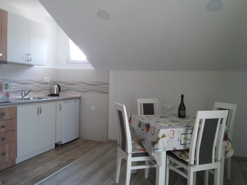 Apartmani Beljkas Tivat Exterior foto